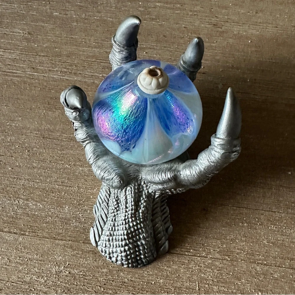 Rare Perth Pewter 1989 Dragon Claw with Glass Oil Lamp